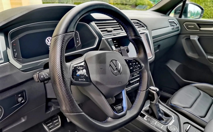 Volkswagen Tiguan cena 209000 przebieg: 71000, rok produkcji 2021 z Kościerzyna małe 92